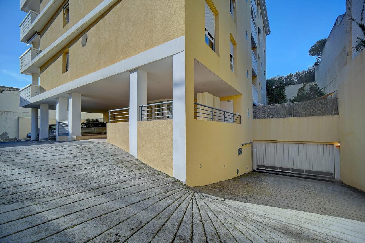 Immogroom- Renovated- Large Terrace- Ac- Shops- Parking Cannes Luaran gambar