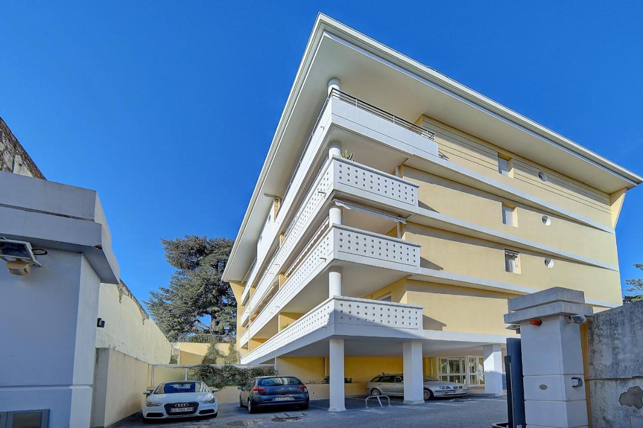 Immogroom- Renovated- Large Terrace- Ac- Shops- Parking Cannes Luaran gambar