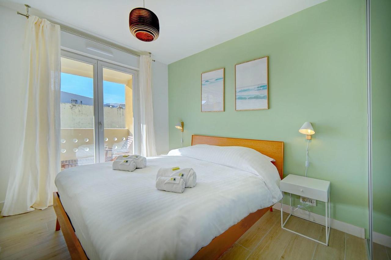 Immogroom- Renovated- Large Terrace- Ac- Shops- Parking Cannes Luaran gambar