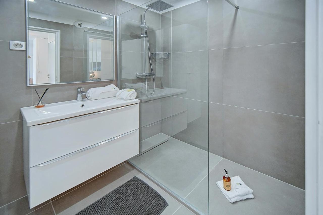 Immogroom- Renovated- Large Terrace- Ac- Shops- Parking Cannes Luaran gambar